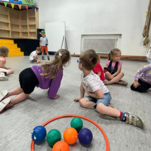 Linten, ballen en springplezier 4 - 5 jaar